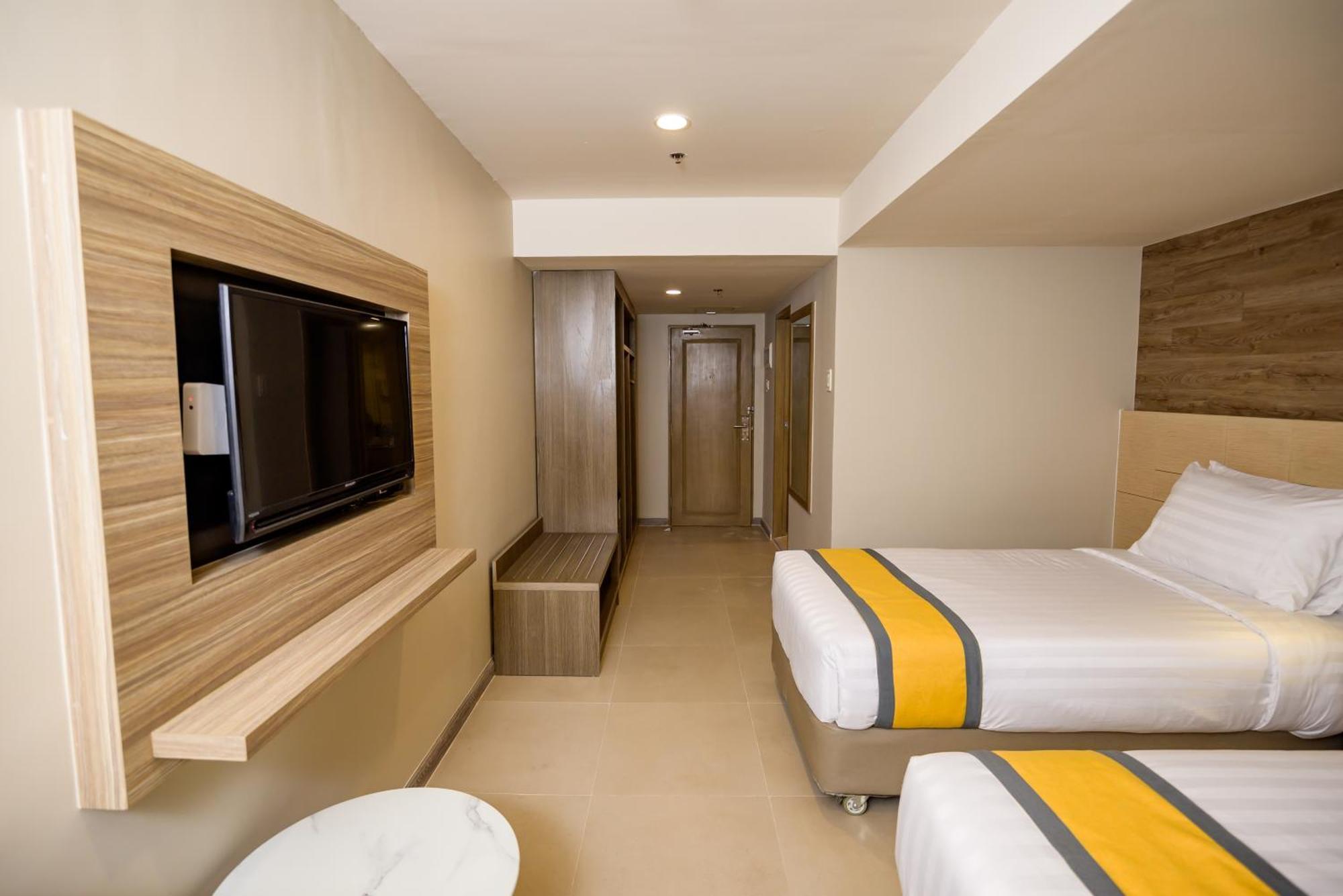Surestay Plus By Best Western Cebu City Kültér fotó