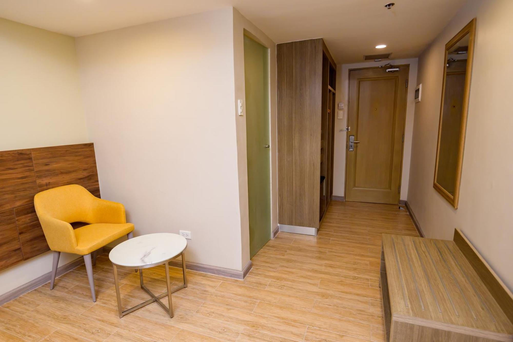 Surestay Plus By Best Western Cebu City Kültér fotó
