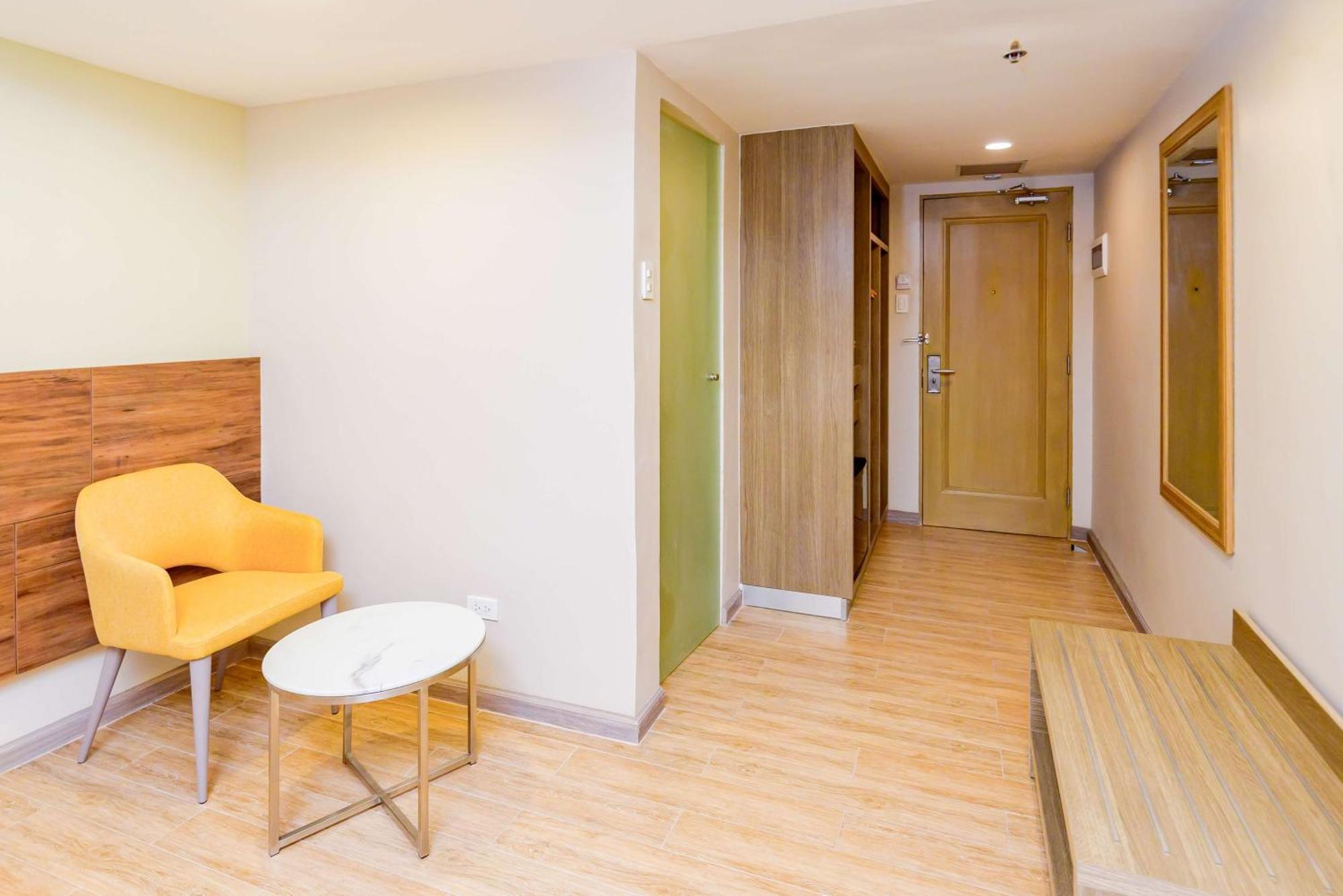 Surestay Plus By Best Western Cebu City Kültér fotó